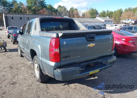 2008 Chevrolet Avalanche 1500 Lt z USA, uszkodzony, nr VIN 3GNFK12318G145063